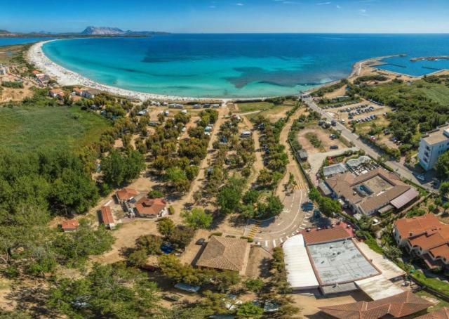 Camping San Teodoro La Cinta Ξενοδοχείο Εξωτερικό φωτογραφία